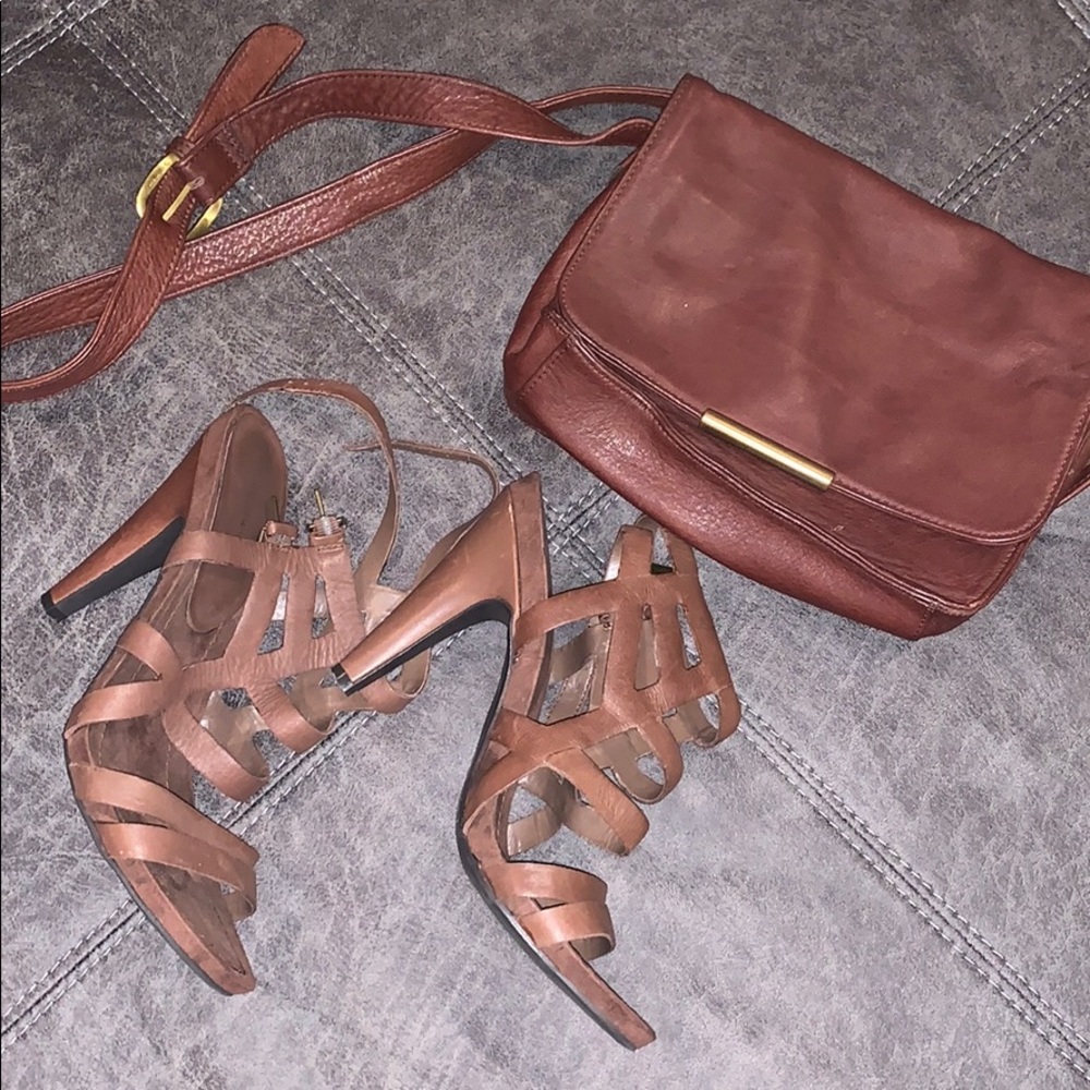 Jones New York NWT SZ11, paired w/ Nine West Purse